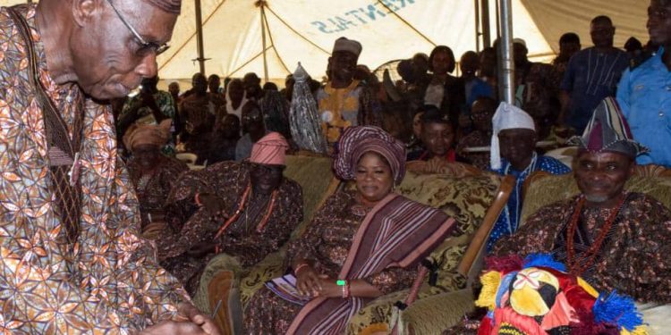 Guests, Others Get Souvenirs With Obi – Datti Emblems As Obasanjo’s Ancestral Home Marks  Ibogun Day