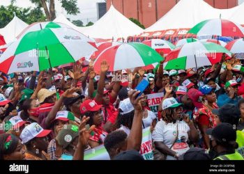 Over 1000 APC Members Join PDP In Lagos