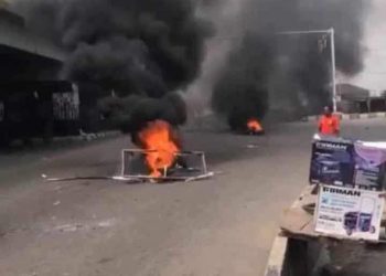 Ogun Boils As Cash Scarcity Bites Residents Harder