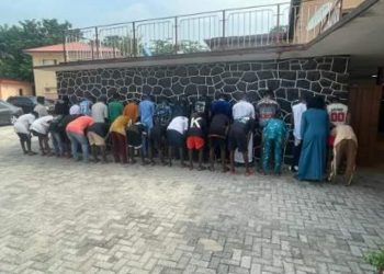Crossdresser,’ 32 Others Arrested Over Internet Fraud In Lagos