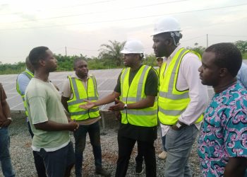 Ogun: FG/REA Builds 100kw Solar Powered Electricity For Eriwe Fish Farm Village