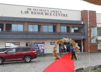 Ogun Gov: Govt Can’t Fund Education Alone, Alumni Should Help