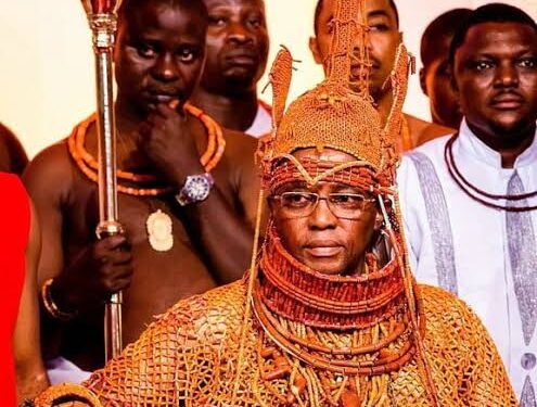 Oba Ewuare II Orders Curses Over Desecration Of ‘Tradition’ At Marriage Ceremony