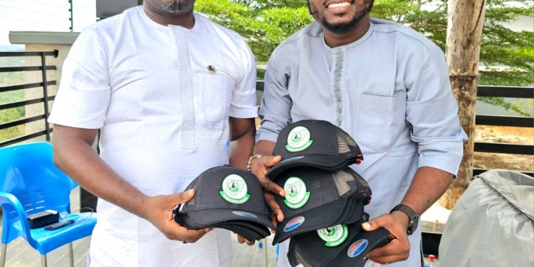 Pelican Valley Presents Souvenir To Ogun NUJ Ahead Of Workers’ Day Celebration 