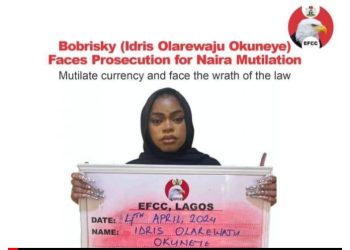 EFCC Operatives Arrest Bobrisky For Naira Abuse 