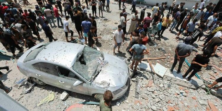 Israeli’s Military Strikes Gaza School, Kìlls 30