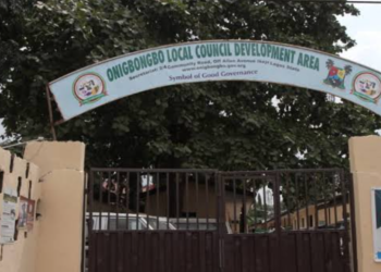 NGOs Provide Tooth Replacement, Other Free Health Care Services To Over 1,000 Lagos Residents