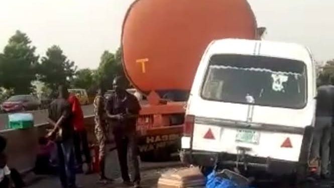 LAGOS: Ten Die As Travellers’ Bus Rams Into Truck 