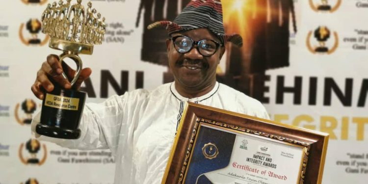 Retired Commodore Kunle Olawunmi Wins Gani Fawehinmi Whistle-Blower Award