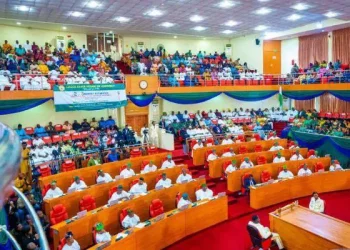 Lagos Assembly Holds Plenary Despite Initial Chaòs, Invasion By DSS
