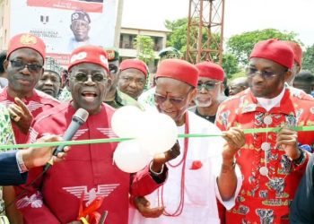 Tinubu Pledges To Tackle Erosion In Anambra, Reactivate Gas Plan, Integrate State Into Rail System 