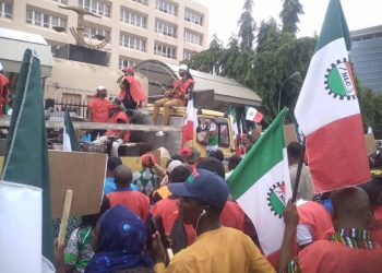 Workers Strike Continues Over N82bn Pension Deductions, Meeting With Ogun Gov’t Inconclusive – Labour 