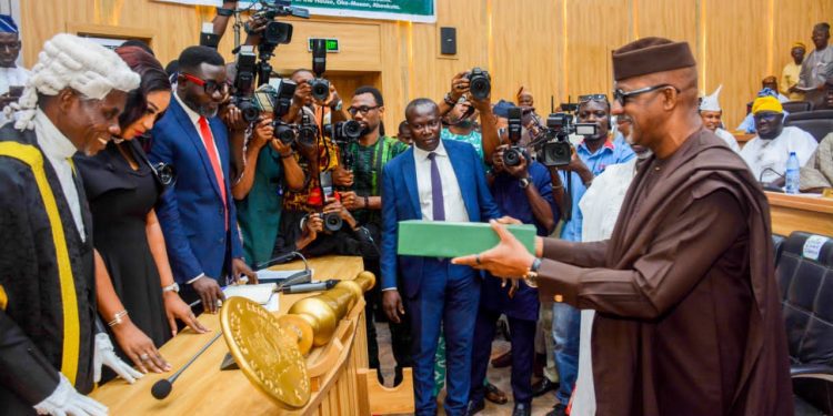 Governor Abiodun Presents N1.7trn Appropriation Bill To Ogun Assembly 