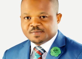 Akintunde Preaches Love At Christmas, Urges Nigerians To Remain Hopeful 