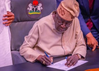 Tinubu Signs ₦68.32tn 2026 Budget, Extends 2025 Spending to June