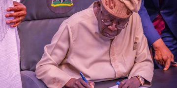 Tinubu Signs ₦68.32tn 2026 Budget, Extends 2025 Spending to June