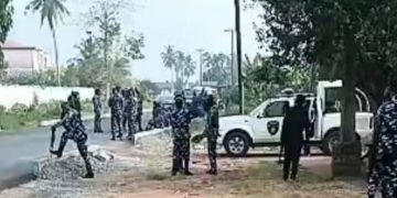 Armed Police Lay Siege to Gbenga Daniel’s Ijebu-Ode Home, Disrupt Pro-Tinubu – OGD Rally