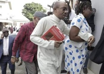 Forged Buhari Signature Used To Withdraw $6.23m From CBN — Witness Tells Court In Emefiele Trial