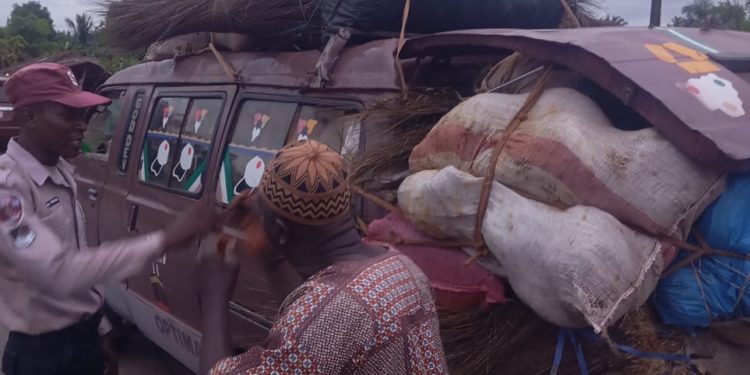 FRSC Ogun Books 185 Motorists For Overloading, 127 For Number Plate Violations As ‘Operation Guduma’ Ends