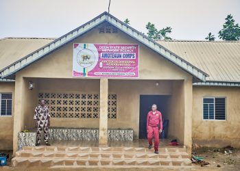 Amotekun Hails Oba Odugbemi’s Security Initiatives In Ogun Community