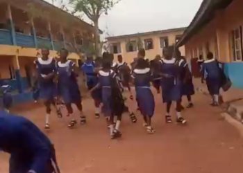 Panic In Ijebu-Ode As Another Suspected Gas Leak Sends More AGGS Students To Hospital