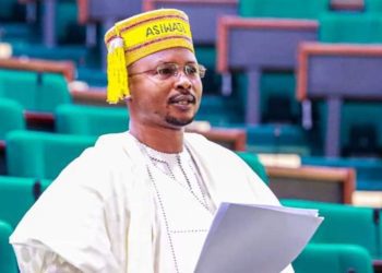 Abejide Dumps Crisis-Hit ADC, May Head To APC