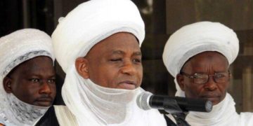Sultan Declares Monday First Day of Dhul Hijjah as Crescent Moon Is Sighted