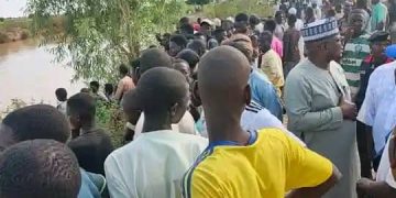 30 Feared Dead as Canoe Carrying Farmers Capsizes in Jigawa, Search for Missing Persons Continues