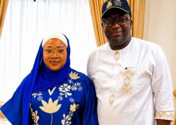 Adebutu’s Running Mate Blames Poor Representation for Prolonged Ibara-Omida Darkness, Hails PDP’s Amuzu’s Intervention. 