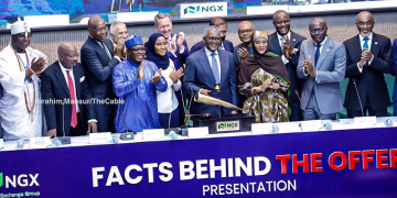 SEC Warns Investors as Dangote Refinery Opens N2.15tn Share Offer