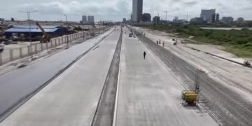 FG May Shutdown Lagos-Calabar Coastal Highway Over Fatal Accidents, Vandalism, Illegal Activities