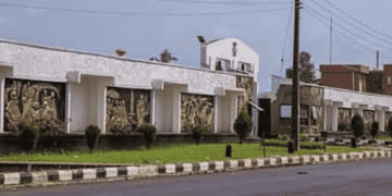 Next Awujale: Fusengbuwa Ruling House Leadership Crisis Deepens, 12 Members Dragged to Court