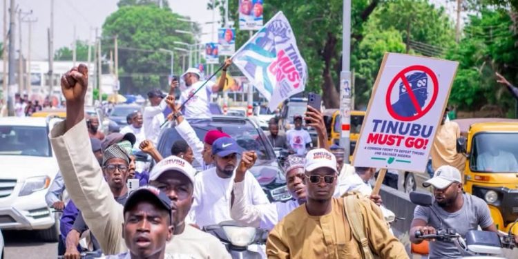 Armed Policemen Block ‘Tinubu Must Go’ Meeting in Kano, Convener Alleges