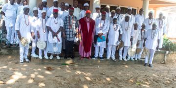 Asagba Azinge Brokers Peace in Asaba Land Dispute, Awards Ezeafadia 25% Share