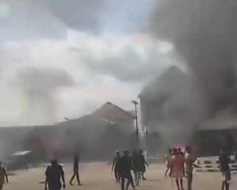 Panic, Gunshots Boom as Aguleri–Umuoba Anam Resume Bloody Communal War